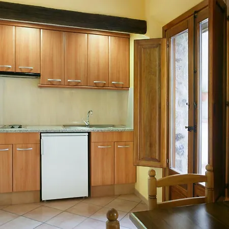 Allotjaments Placa Major-boix Apartment Santa Pau